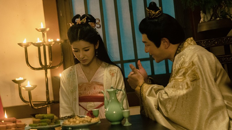 《唐朝异闻录》首播，一惊一乍，故作惊悚，唯一优点，短，是真短