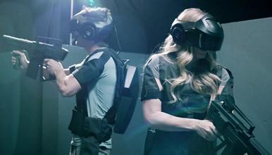 谁是真正的游戏之王? 通吃街机红白机撸啊撸消消乐VR那个人