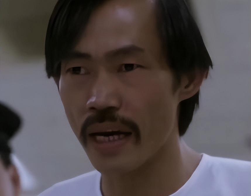 元华:曾是李小龙替身,成龙的同门师兄,遇到周星驰才大火