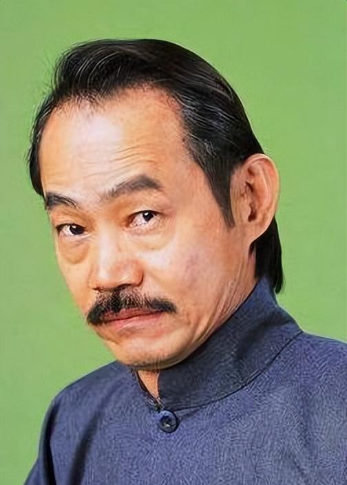 元华:曾是李小龙替身,成龙的同门师兄,遇到周星驰才大火