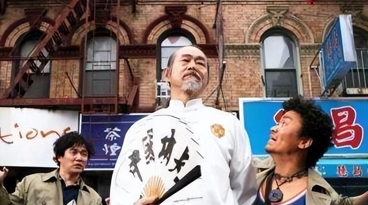 元华:曾是李小龙替身,成龙的同门师兄,遇到周星驰才大火