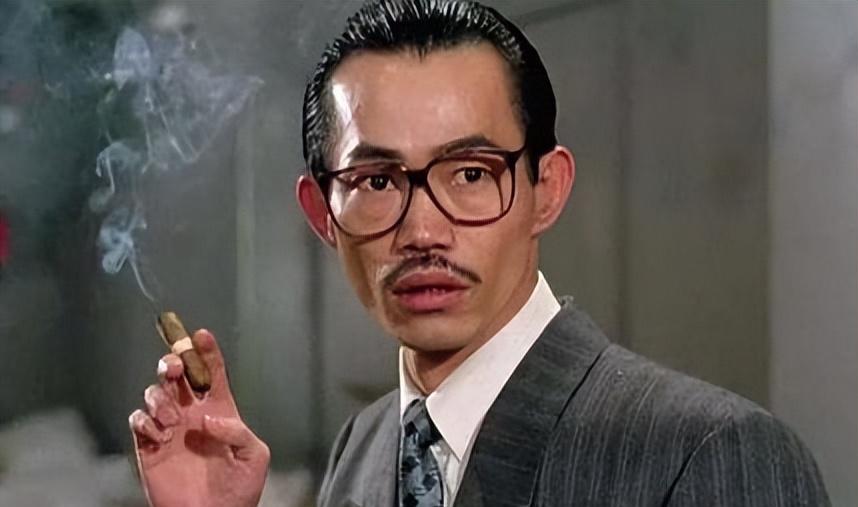 元华:曾是李小龙替身,成龙的同门师兄,遇到周星驰才大火
