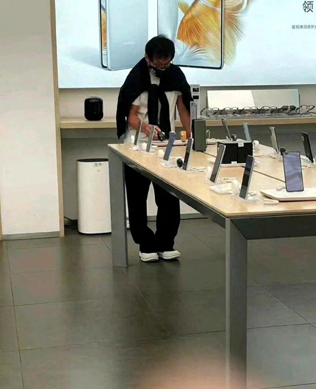 患癌去世、直播带货、得影后，9位红极一时的武打明星境况大不同