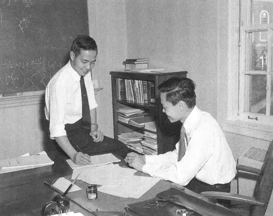 功在世界 心怀家国！一文回顾科学巨擘杨振宁先生的一生