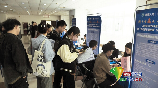 江西高安：招才工作走进南昌大学