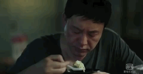 没想到，海清携“蜗居续集”归来，会以这样的惊喜，打出一副王炸