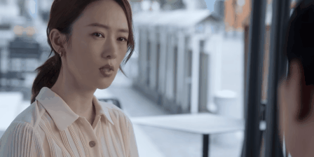 没想到，海清携“蜗居续集”归来，会以这样的惊喜，打出一副王炸