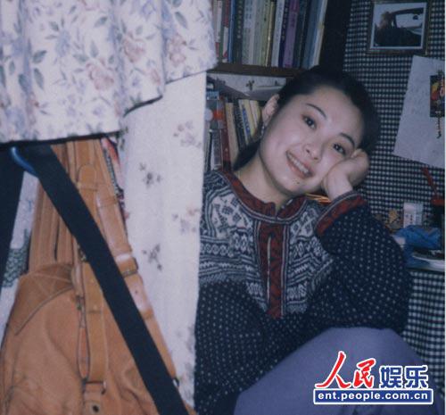 袁立躺枪因网友言论痛哭 20年情史揭秘(组图)