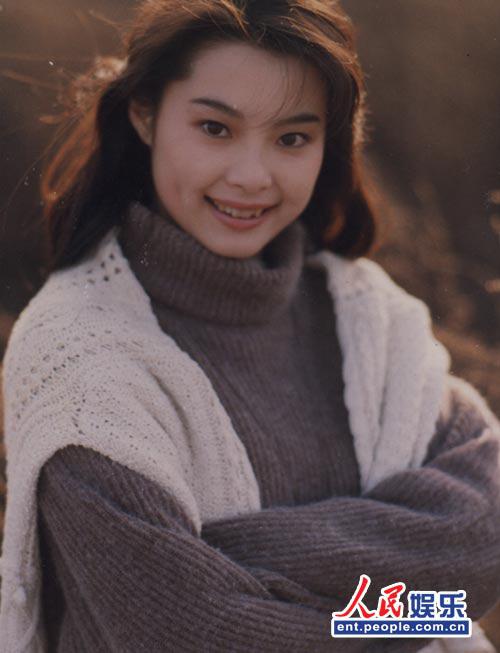 袁立躺枪因网友言论痛哭 20年情史揭秘(组图)