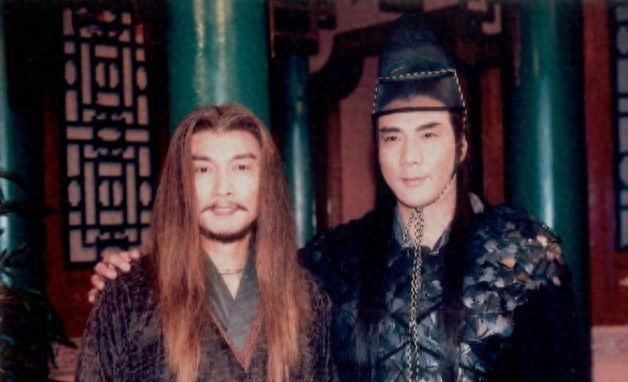 亚视经典武打剧《洪熙官》:甄子丹担任武术顾问,张家辉演方世玉