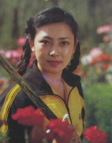 揭秘众明星神秘原配：张国立前妻溺爱儿子未再嫁