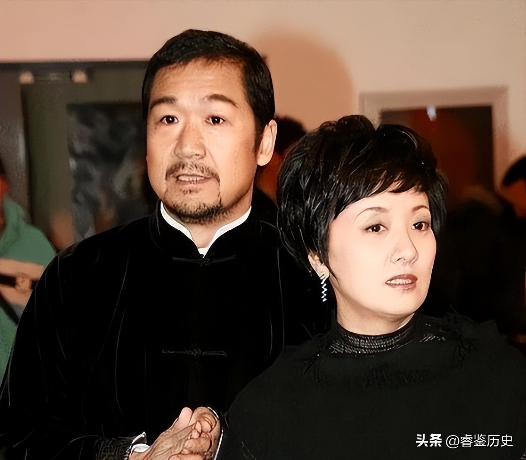 68岁邓婕半生遗憾：演活王熙凤，却困在张国立的离婚协议里
