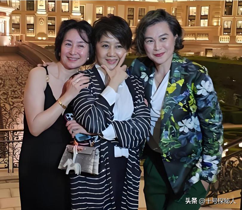 临终将“私生子”托付给何超琼,赌王下的这盘大棋,五年后才看懂