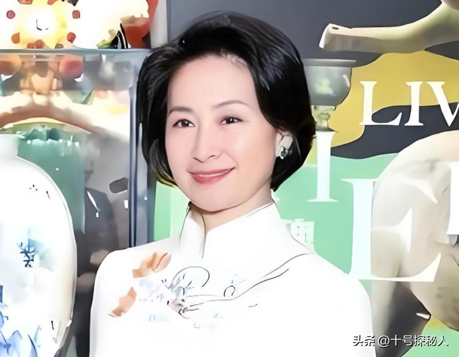 临终将“私生子”托付给何超琼,赌王下的这盘大棋,五年后才看懂