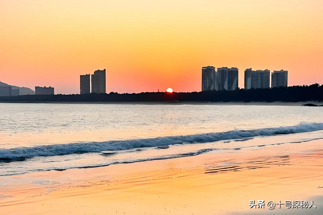 临终将“私生子”托付给何超琼,赌王下的这盘大棋,五年后才看懂