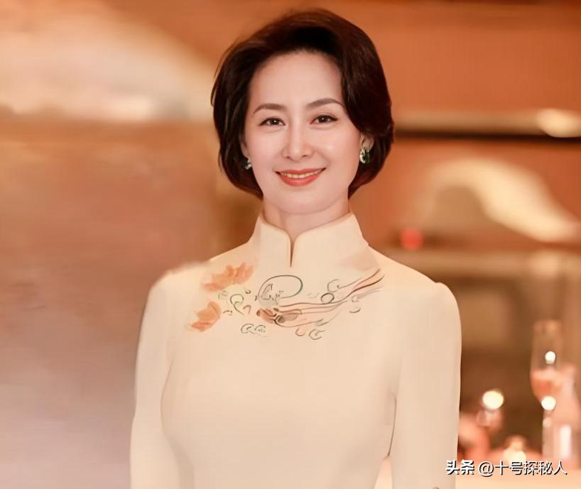 临终将“私生子”托付给何超琼,赌王下的这盘大棋,五年后才看懂