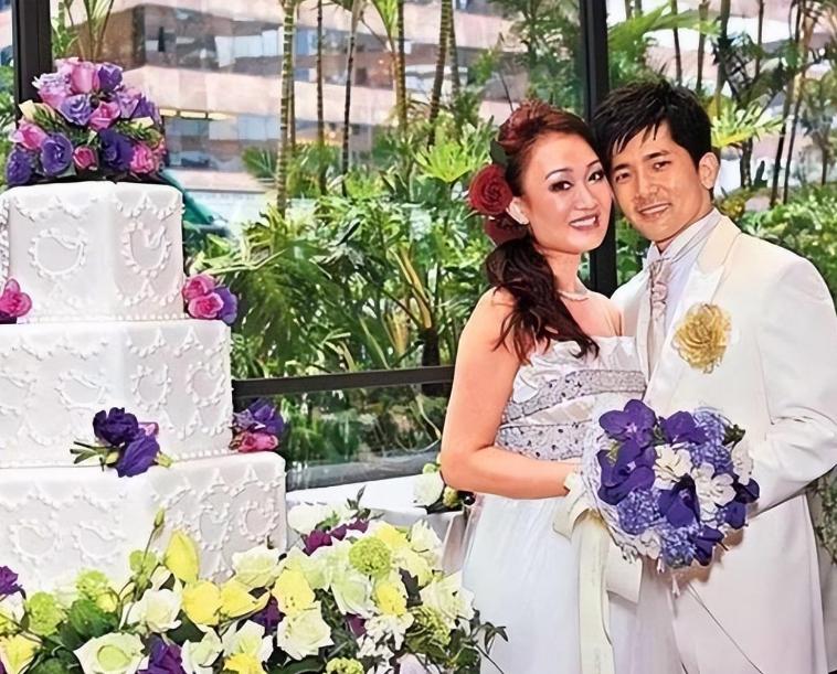 赌王“五姨太”郑咏诗：护工上位，拿上亿分手费，转身高调嫁初恋