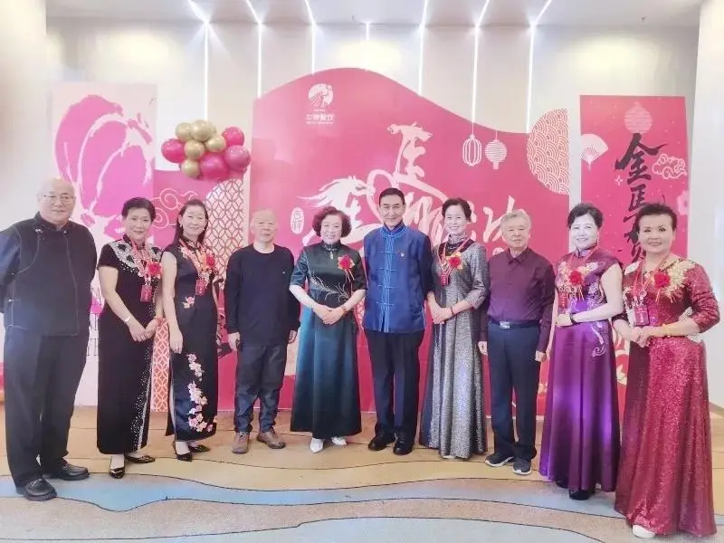 定格精彩，共赴新程——梦之队成立13周年新年庆典圆满举行，共绘公益新蓝图