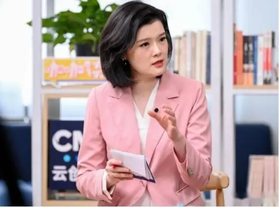 11个美女，是央视各频道的“当家花旦”，“六公主”尤其性感