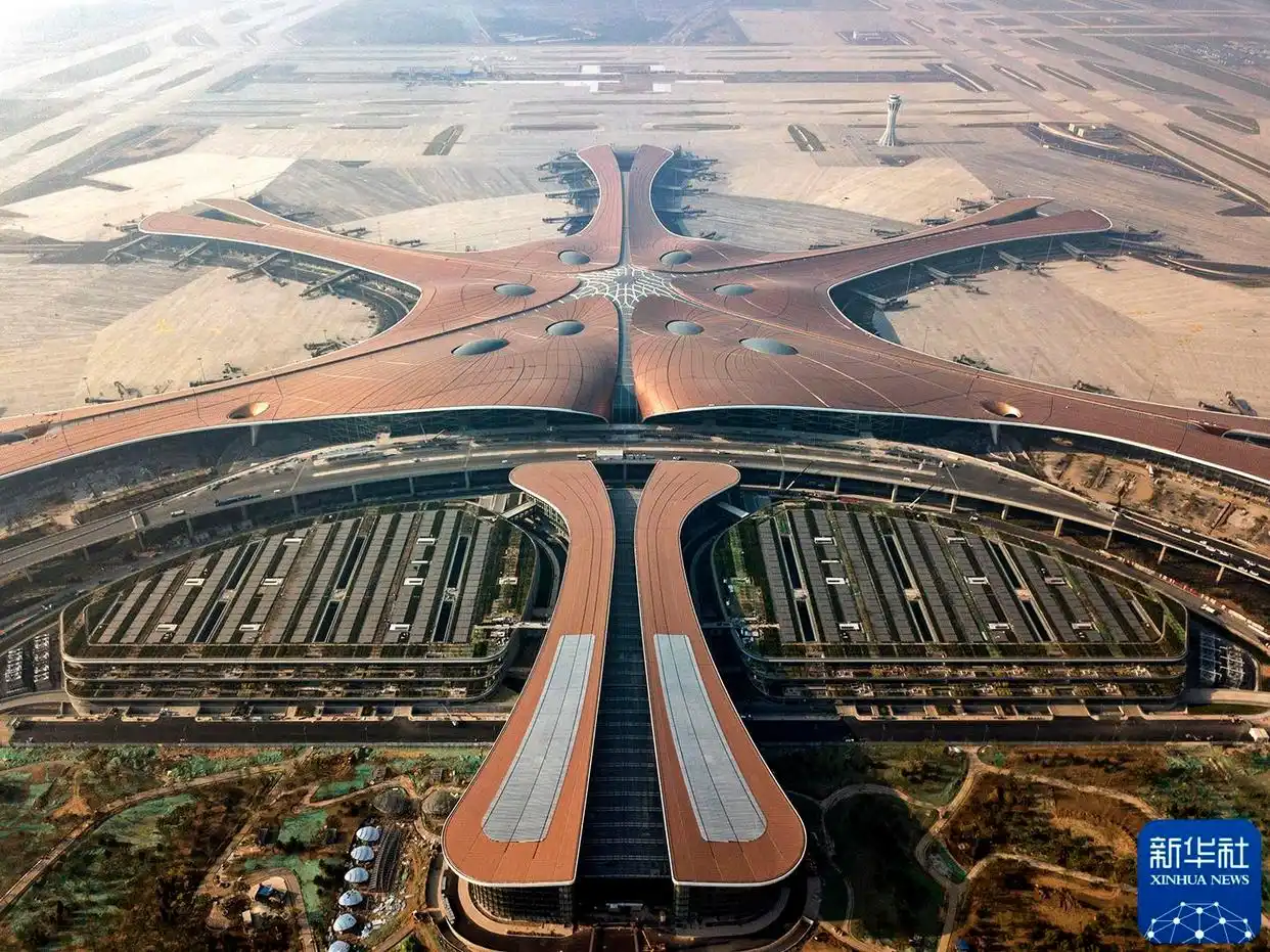 “国社之镜·世纪光影”新华社新闻摄影展｜时空巨变（下篇）