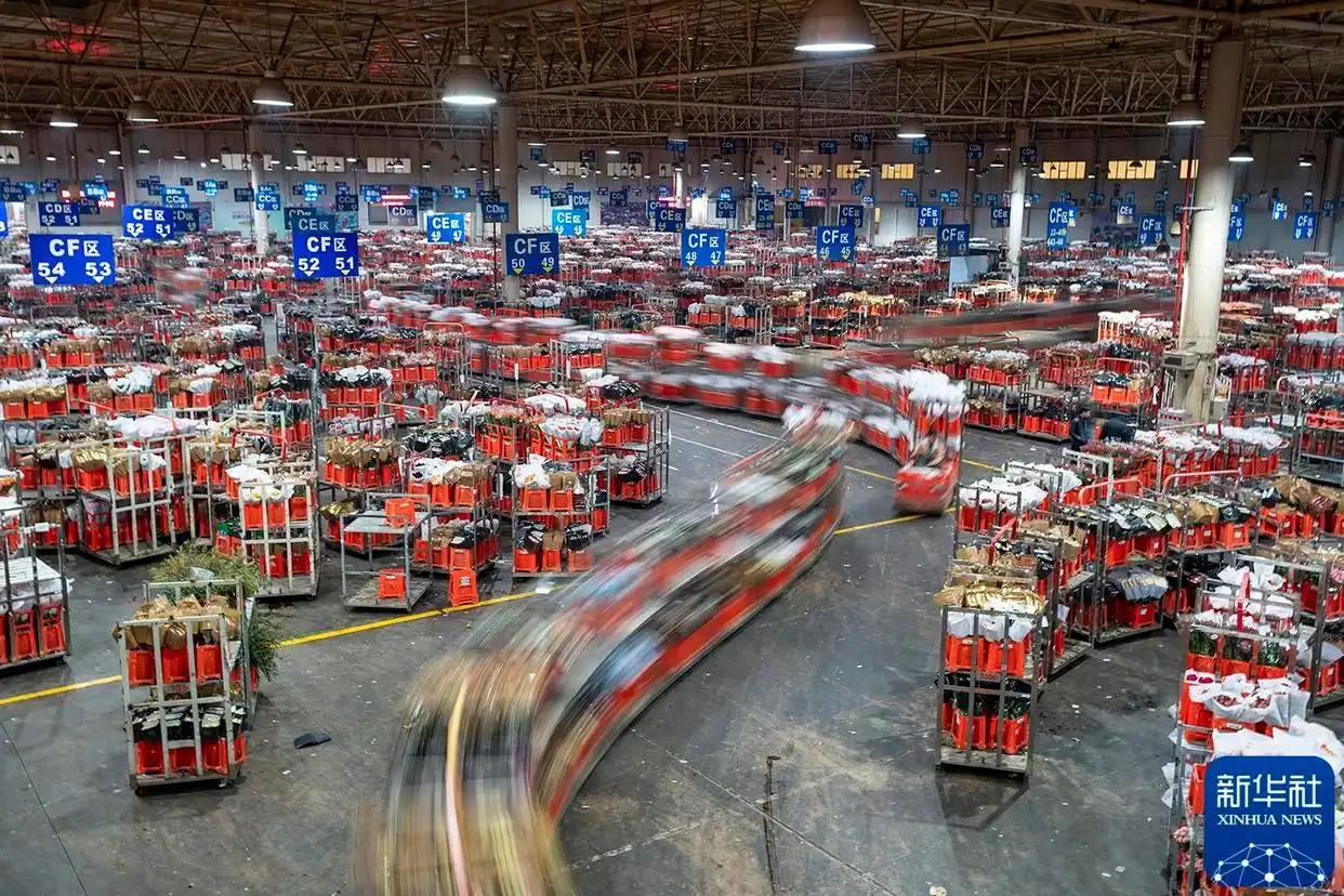 “国社之镜·世纪光影”新华社新闻摄影展｜时空巨变（下篇）