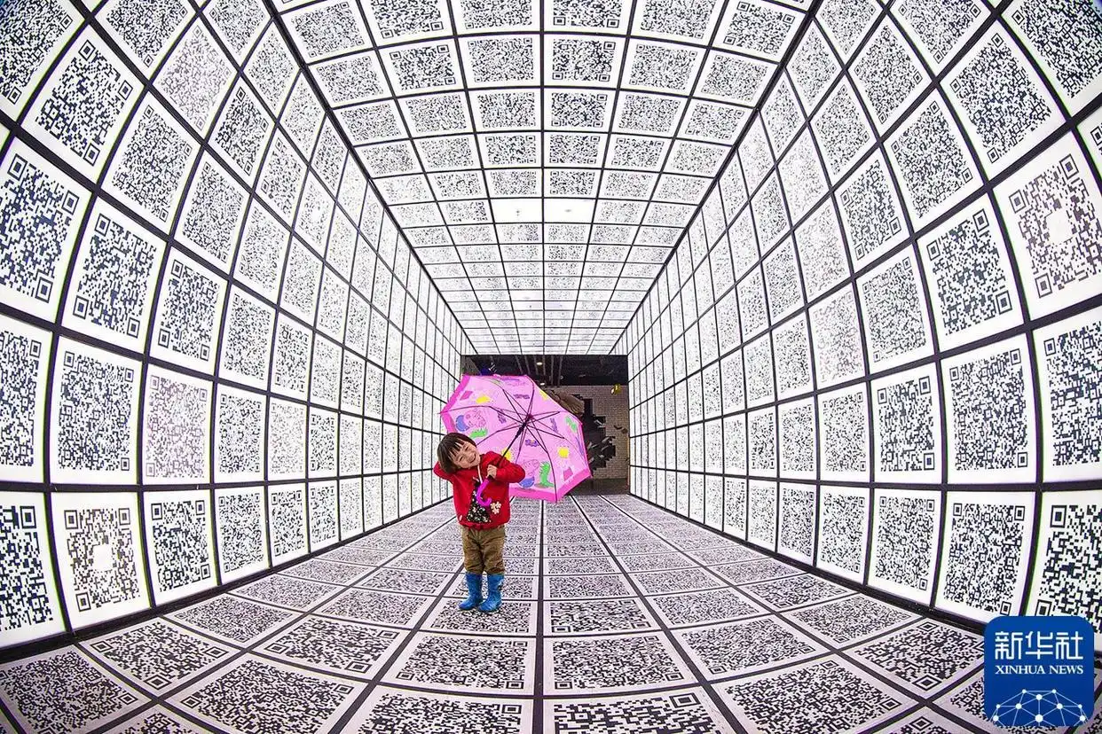 “国社之镜·世纪光影”新华社新闻摄影展｜时空巨变（下篇）