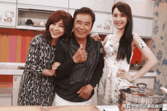 他是72岁视帝，一妻五妾最小的20岁，后来全跑光留他一人凄惨度日