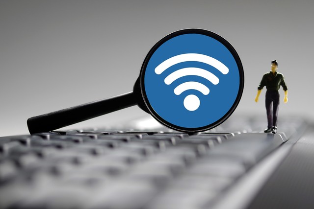 别再乱连Wi-Fi了！手机可能被偷偷操控，3招保命+5步救急