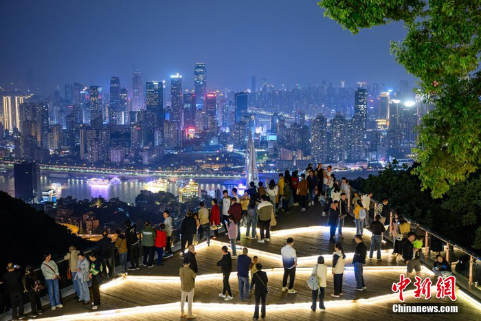 国庆假期 重庆假日经济红火