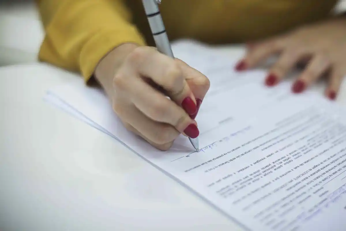 怎么在网上找到合适的赚钱软件？分享十个正规兼职软件，稳定增收