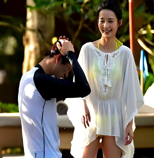 内娱的明星有多离谱,强吻袭胸掀衣服,“假戏真做”太可怕