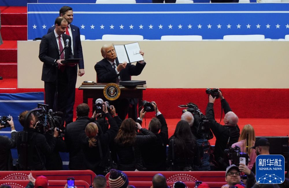 2025年新华社年度照片·国际新闻