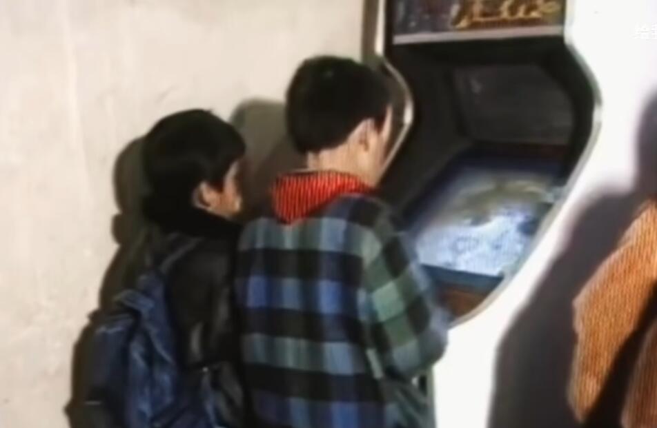 七枷社才是真主角，凭一己之力提升了《拳皇》整体档次