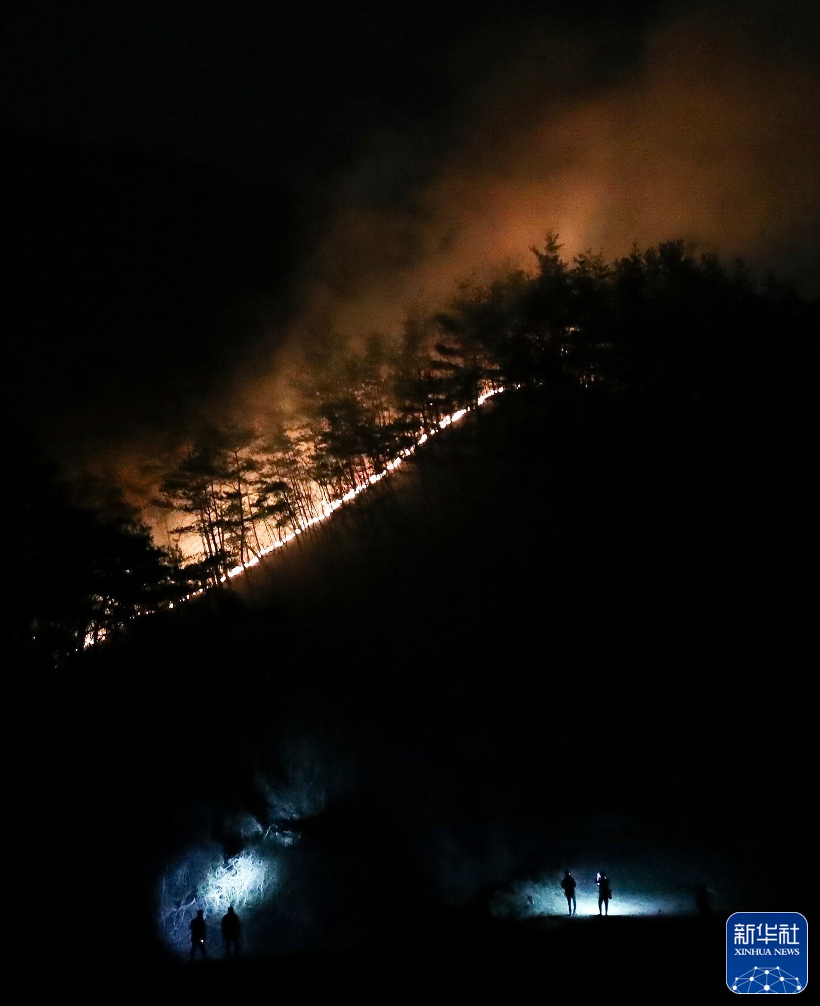 2025年新华社年度照片·国际新闻