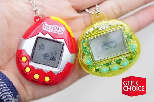 与我朝夕相处的电子宠物，其实是学校旁小铺卖的山寨货