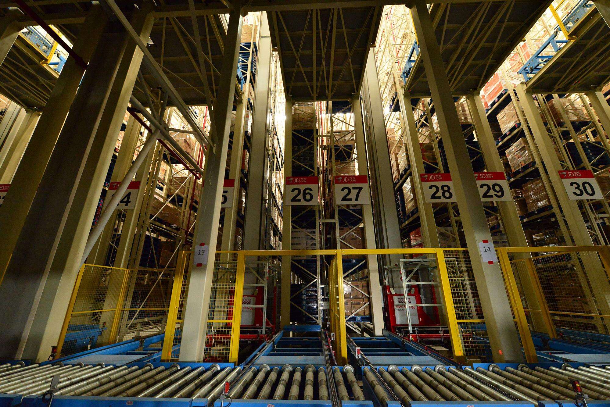 奋进新征程 建功新时代·非凡十年丨走向“深蓝” 港区依港而兴向海图强