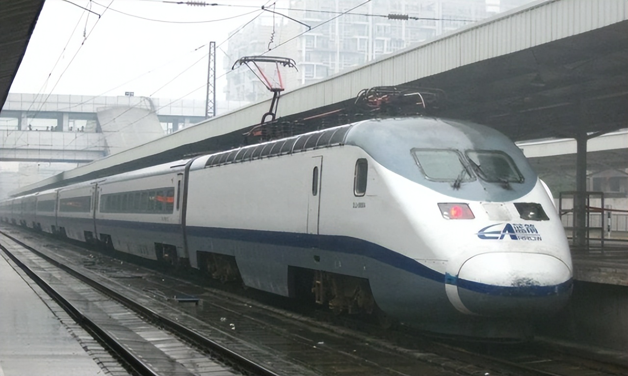 命运多舛！辗转多地的蓝箭号动车组仍被淘汰