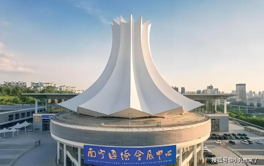 广西南宁旅游必去十大景点游玩攻略,别只知道桂林!2026年2月南宁最新保姆级攻略,这十大秘境不去真的亏大了,推荐收藏游玩