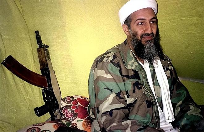 萨达姆有多聪明？死前留下200亿遗产，美国能查到，就是拿不到