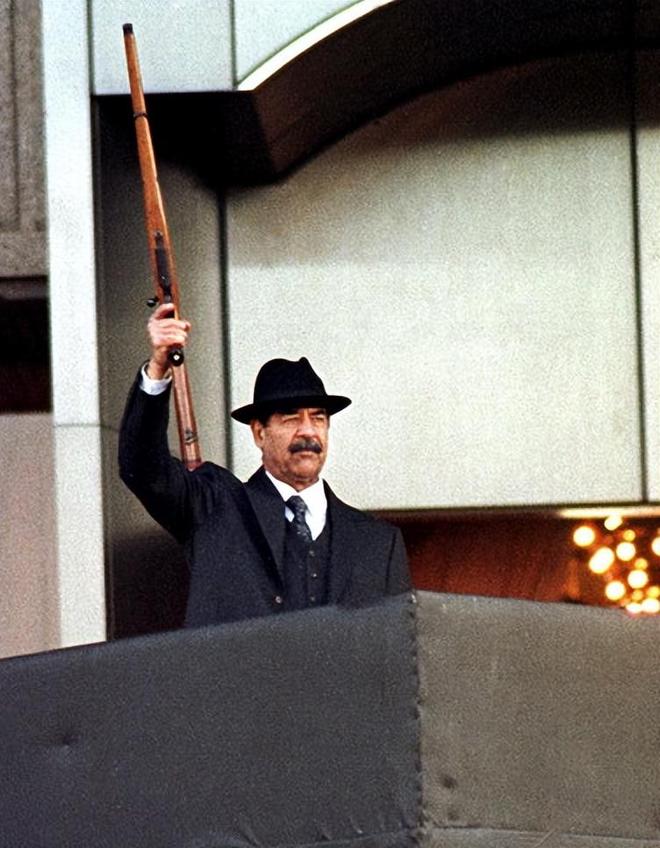 萨达姆有多聪明?死前留下200亿遗产,美国费劲找到却拿不到