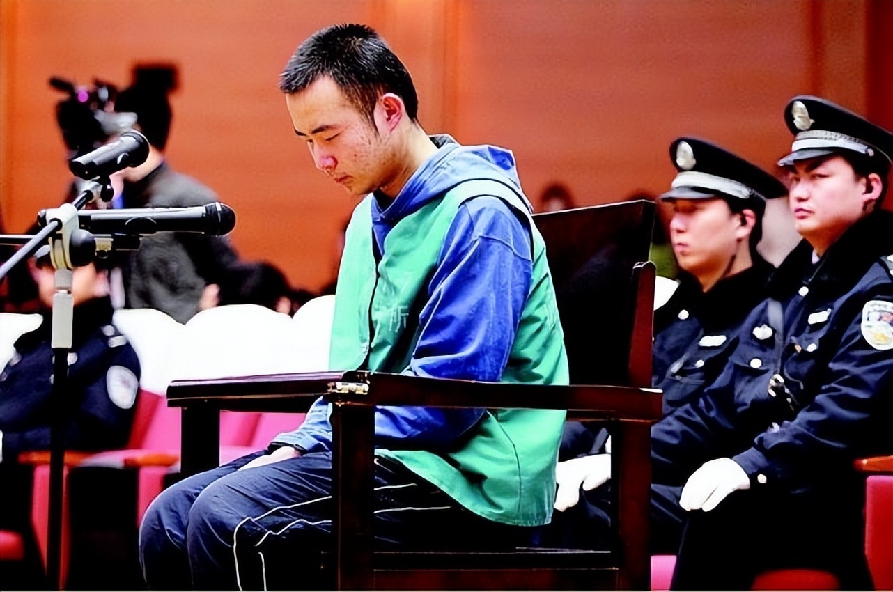13年后回看药家鑫案：行刑前十分钟，发生在他身上的悲剧仍在继续