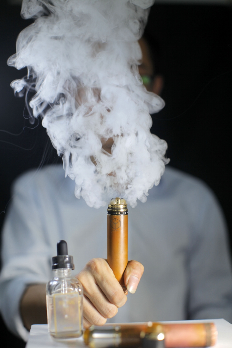 9问电子烟：有多暴利？谁来监管？会否全面禁售？