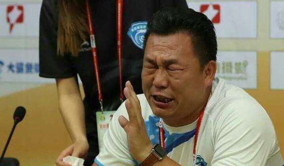 主力球员全部流失！中国足坛流浪者要说再见？曾让巅峰恒大头痛