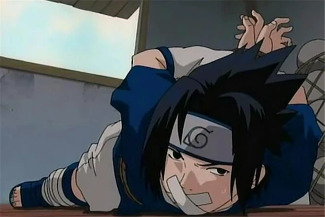 火影忍者中宇智波佐助的8次捆绑经历:2次是自愿,2次是被卡卡西