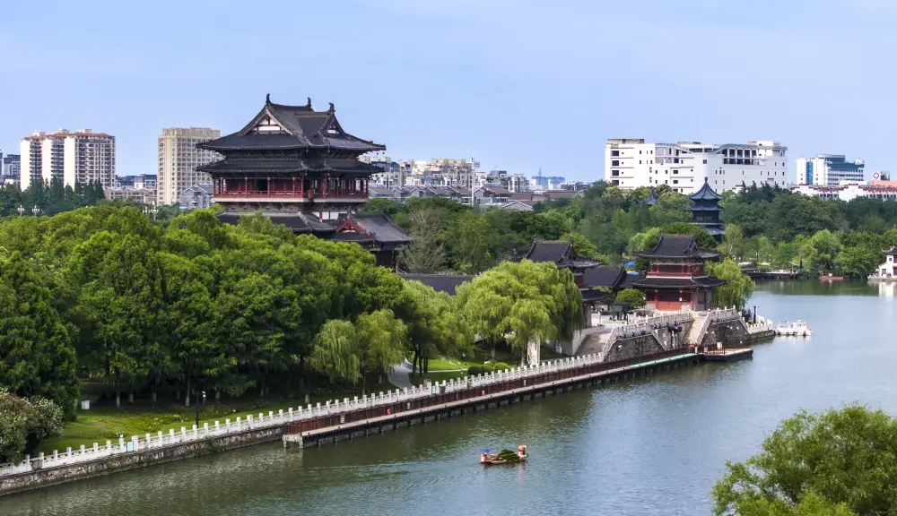 泰州2024年GDP超过7000亿，为什么在人们的印象中像一个县级市？