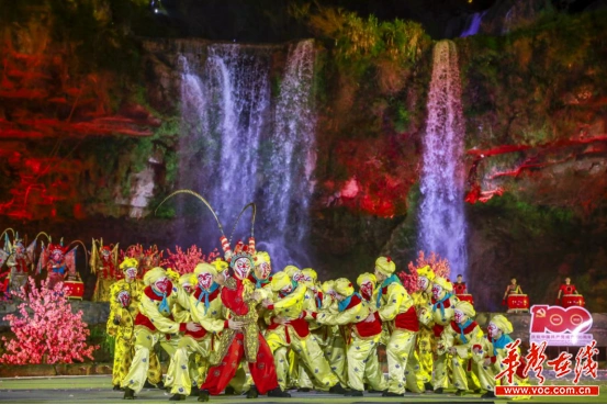 4月10日、11日晚芙蓉镇两台晚会登陆湖南都市频道