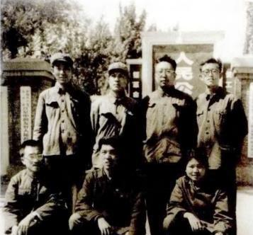 邢质斌，主持28年零失误，罗京去世后主动辞职，跟初恋相守48年