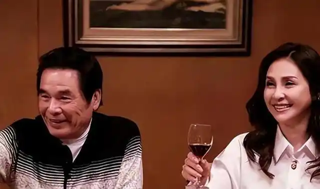 雷洪再婚享甜蜜生活，71岁与22岁娇妻共筑爱巢