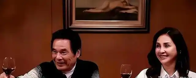 71岁老戏骨再战江湖！雷洪携20岁娇妻重返娱乐圈