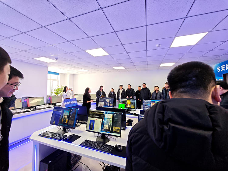 正式开班！安图县开展大数据分析师专项培训 以AI赋能锻造数字化发展新引擎